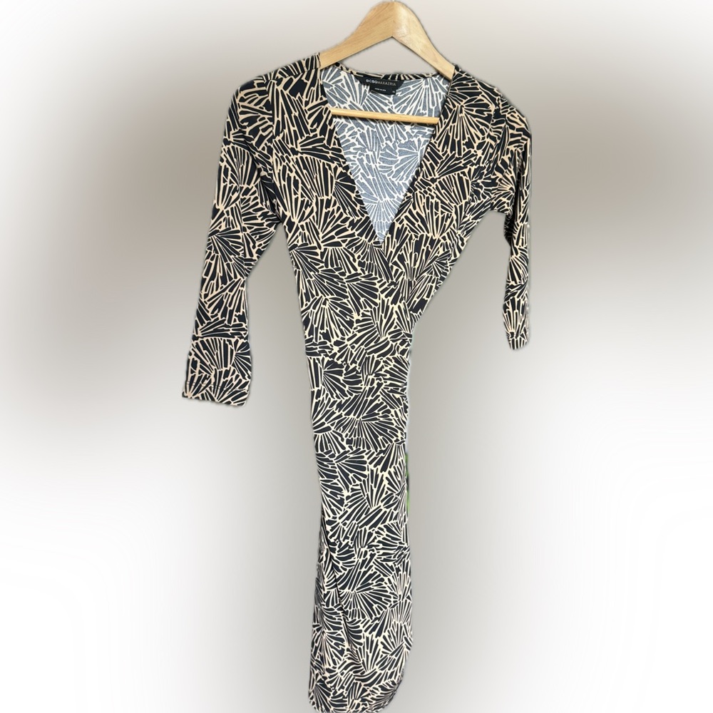 BCBGMaxAzria Black & Tan 3/4 Sleeve V-neck Women's Floral Wrap Dress Size XS